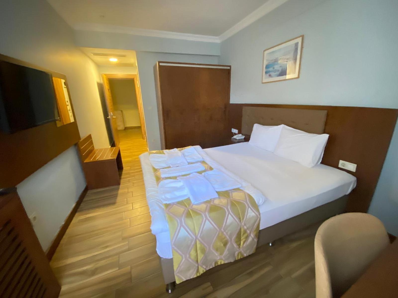 Hill River Hotel อักวา ภายนอก รูปภาพ